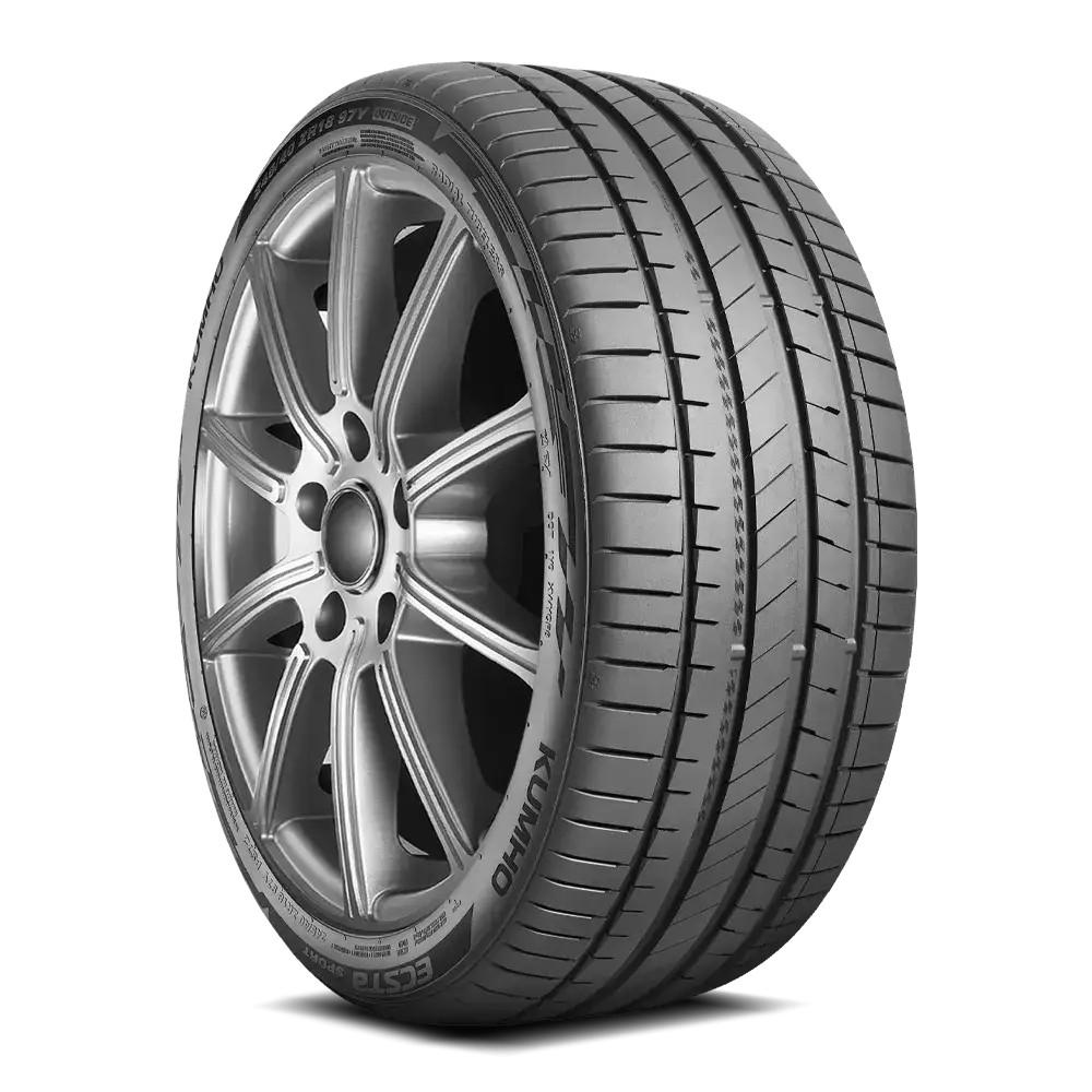 كومهو إكستا PS72 مقاس 245/45R18